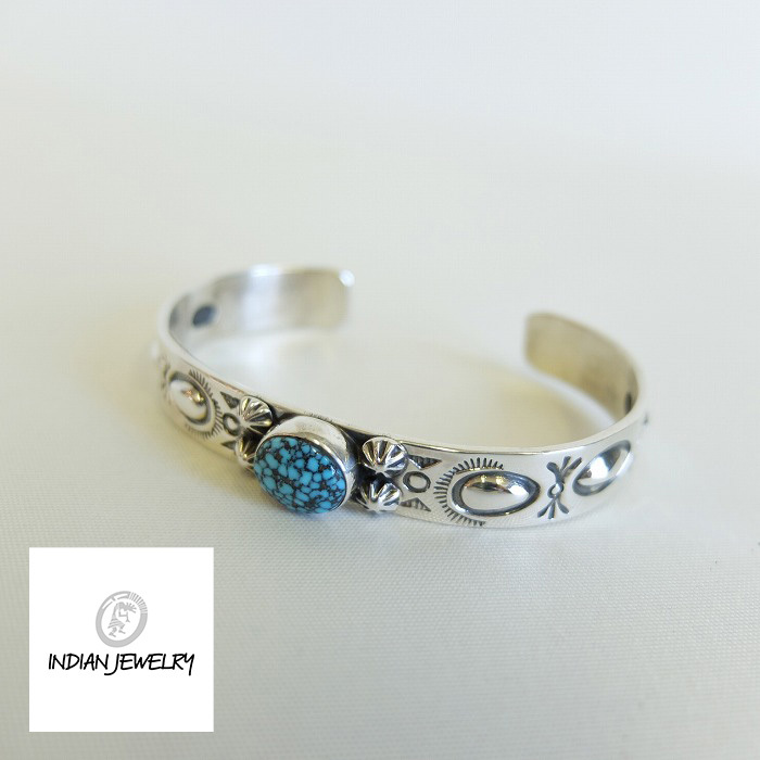 q1027754357.4