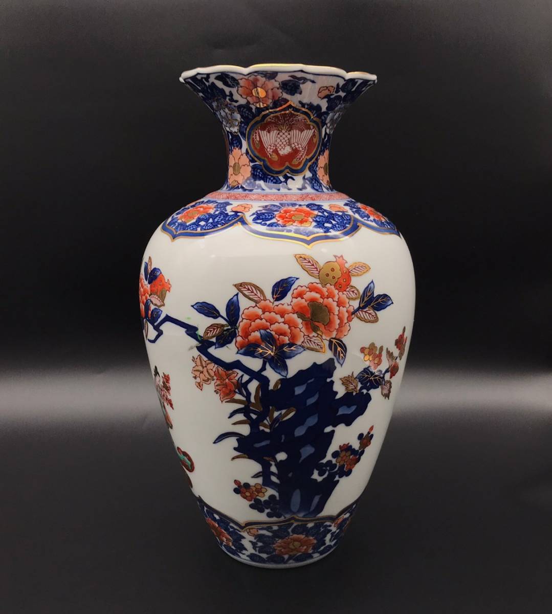 美品】有田焼 哲山 花瓶 花器 壺 置物 共箱 花瓶 有田焼 - 哲山作 花器