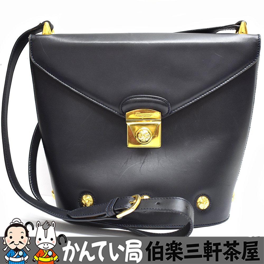 フェラガモ ショルダーバッグ FERRAGAMO Ferragamo ブラック 黒 公式