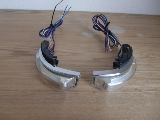 Revier LEDウィンカーレンズキット 交換タイプ ブルーライトバー ウェルカムランプ フットランプ/メッキリム付き 10系アクア 他 TOYOTA車 