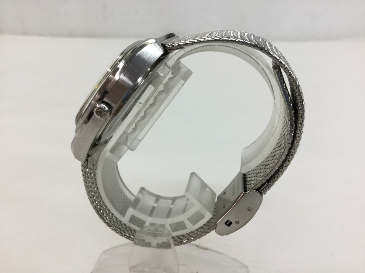 オメガ シーマスター OMEGA ダイバー 300M - オメガ(OMEGA) 2025新作 SEAMASTER すべてのコレクション ウォッチ 前期 ブラック メンズ 時計 個性を纏う鮮やかなオレンジ。オメガ