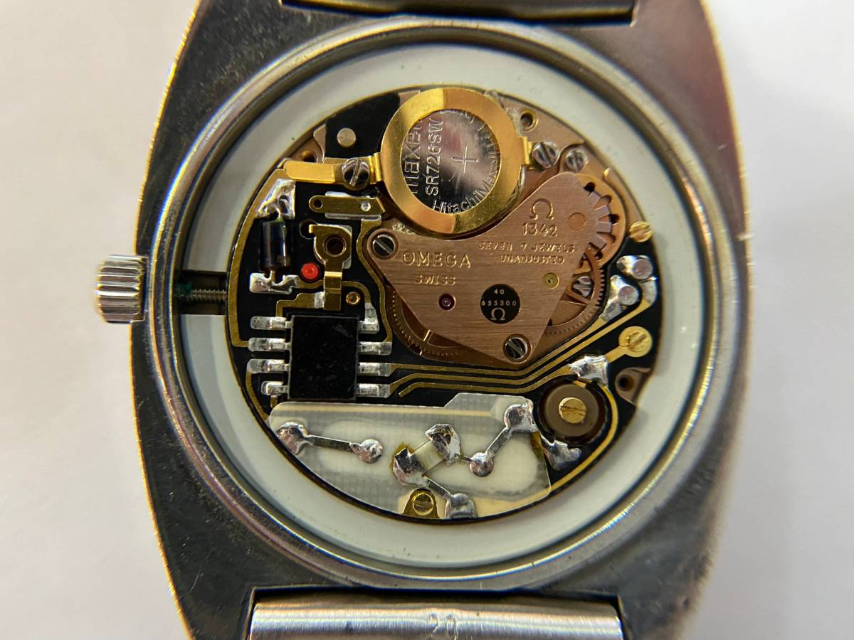 オメガ シーマスター OMEGA ダイバー 300M - オメガ(OMEGA) 2025新作 SEAMASTER すべてのコレクション ウォッチ 前期 ブラック メンズ 時計 個性を纏う鮮やかなオレンジ。オメガ