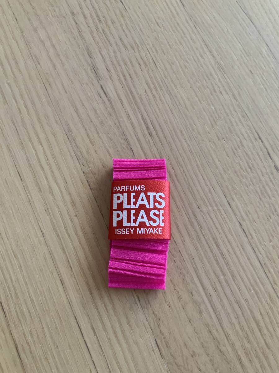 PLEATS PLEASE プリーツプリーズ イッセイミヤケ ブレスレット(服飾 