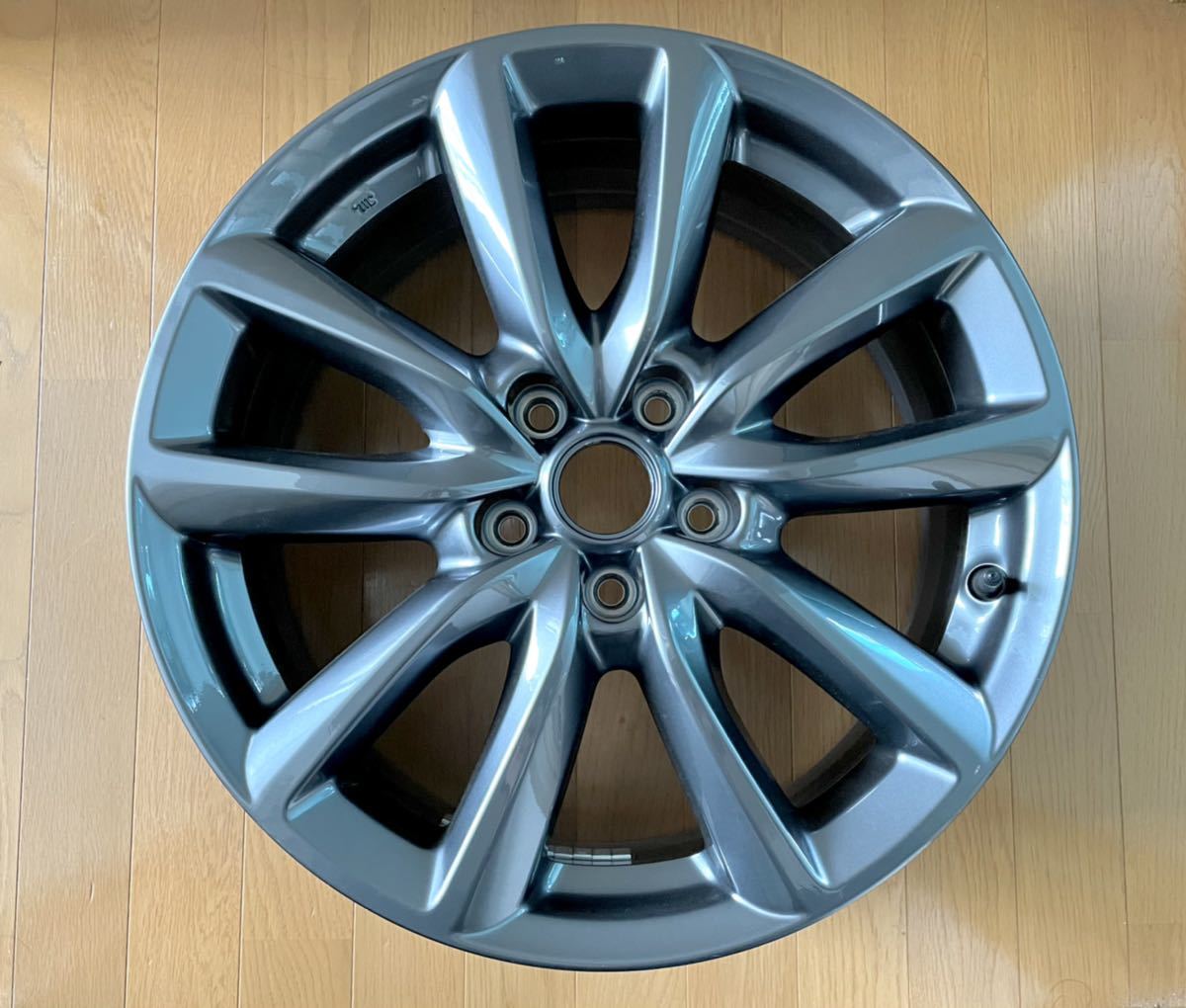 マツダ3 セダン　純正ホイール 1本【新車外し】 ☆新車外し☆mazda3☆純正アルミホイール☆マツダ ☆マツダ3☆18
