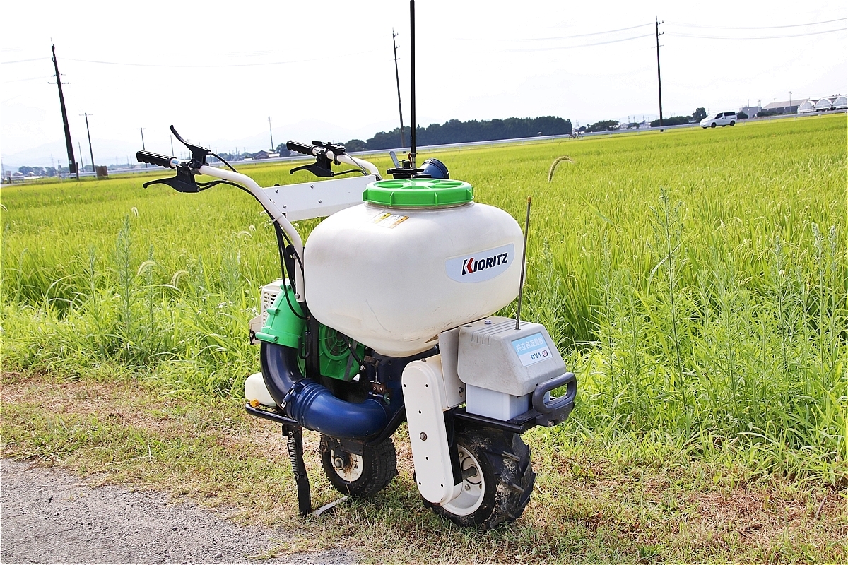 三重 自走式 動力散布機 共立 KIORIZ 自走動散 DV1 バッテリー駆動 