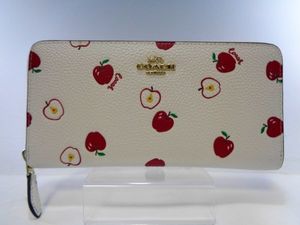 コーチ 財布 白のヤフオク!の相場・価格を見る｜ヤフオク!のコーチ 
