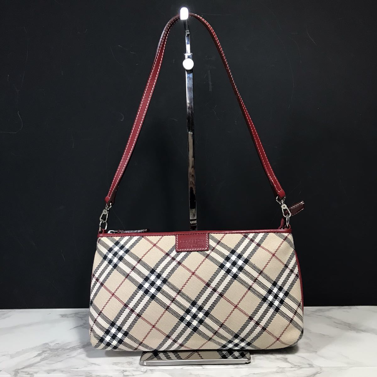 バーバリー ブルーレーベル☆BURBERRY ノバチェック柄 アクセサリー