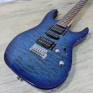 エレキギター 白のヤフオク!の相場・価格を見る｜ヤフオク!のエレキ 