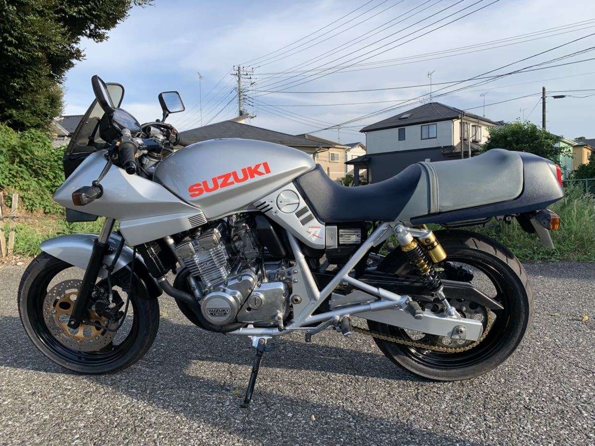 スズキＧＳＸ２５０Ｓカタナ、刀250、低走行車両実走行奇跡の1671km個人主観ですが綺麗で調子のいいバイクです。