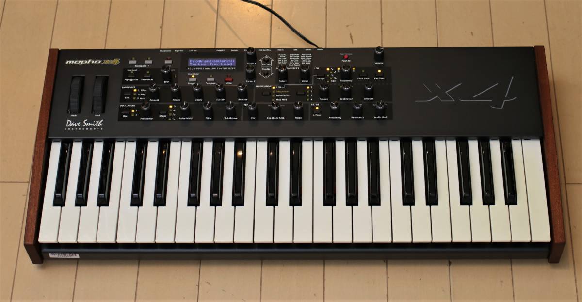 Dave Smith Instruments Mopho X4 外観カスタム 動作確認済 外装美品 