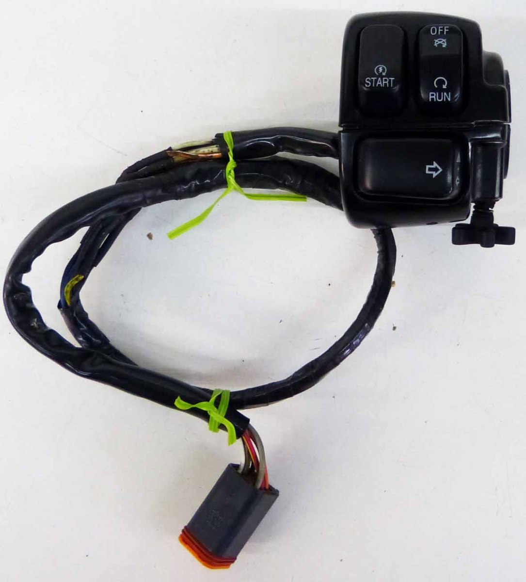 ☆ハーレーダビッドソン XL1200 スポーツスター 2003年式用 スイッチボックス(右) USED品☆