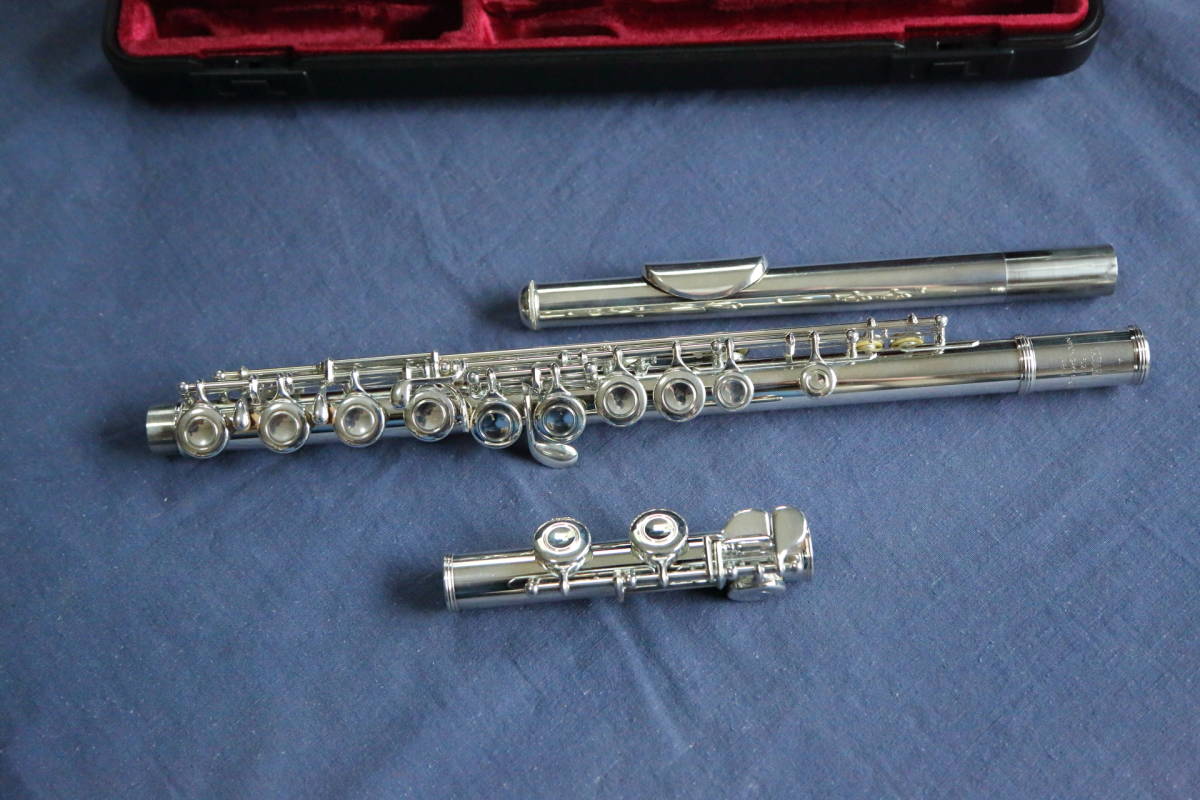 YAMAHA フルート YFL211 フルート YAMAHA ヤマハ 入門 ケース付 F054