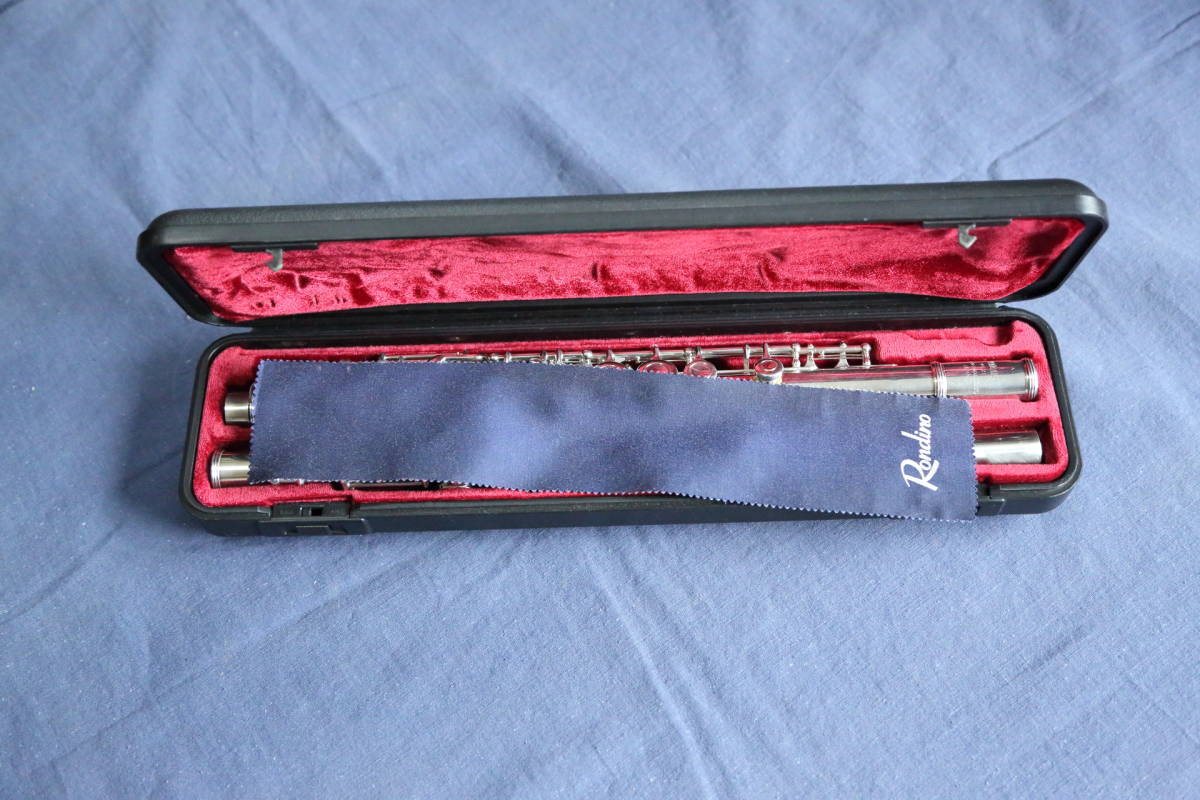 YAMAHA フルート YFL211 フルート YAMAHA ヤマハ 入門 ケース付 F054