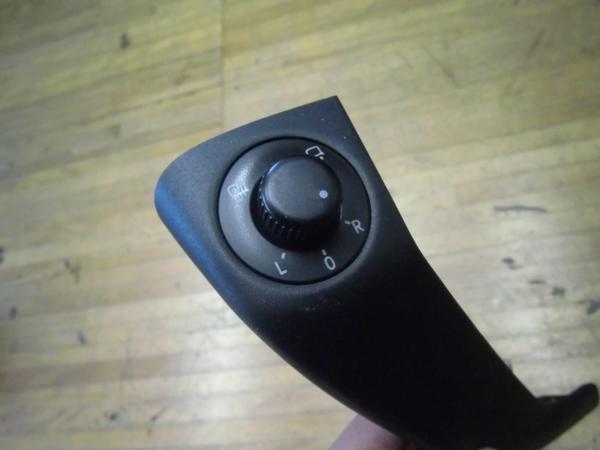 ※VW　ポロ　6R系　ドアミラースイッチ※