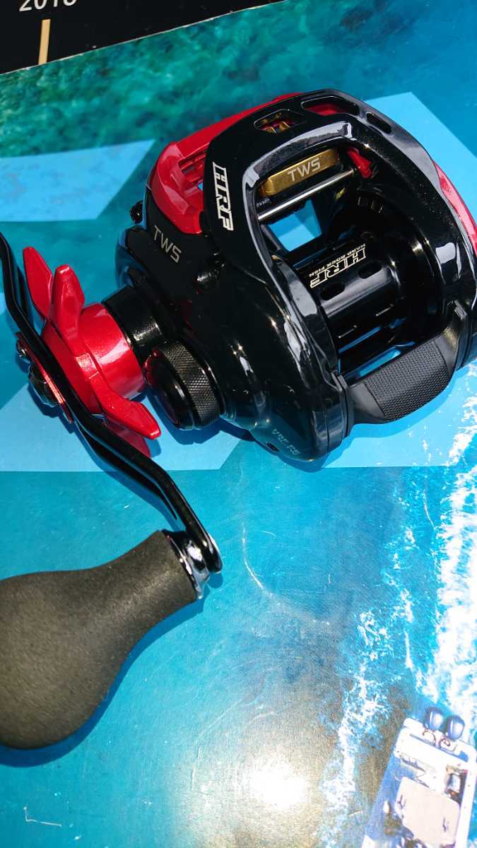 ダイワ 美品 HRF PE 7.3L-TW ハードロックフィッシュ 根魚 送料520円 機関良好