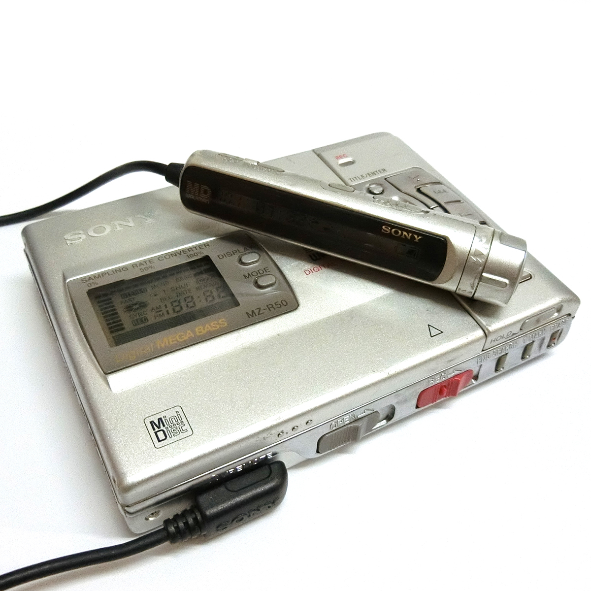 再生確認済 SONY ソニー MDウォークマン MZ-R50 難有 白NS SONY MZ-R50