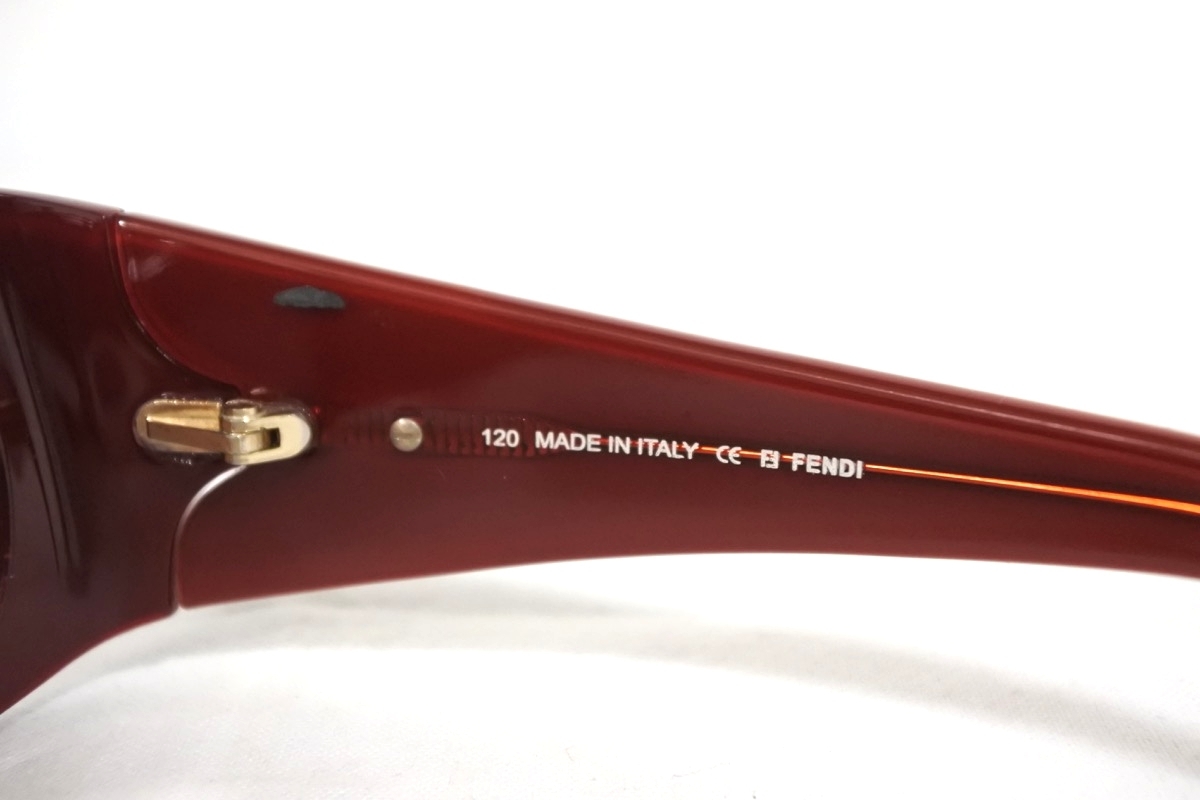 新品同様！フェンディ レオパード柄サングラス ワイドフレーム ロゴ