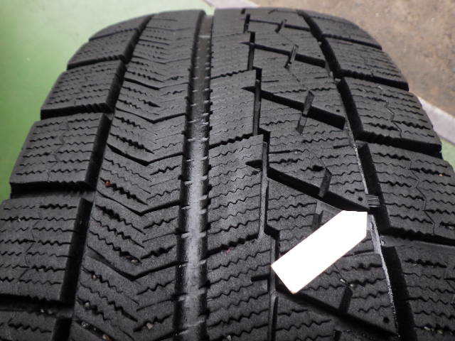 ブリヂストンVRX3 215/65r16 デイトナブラックモリタ16×7J+35