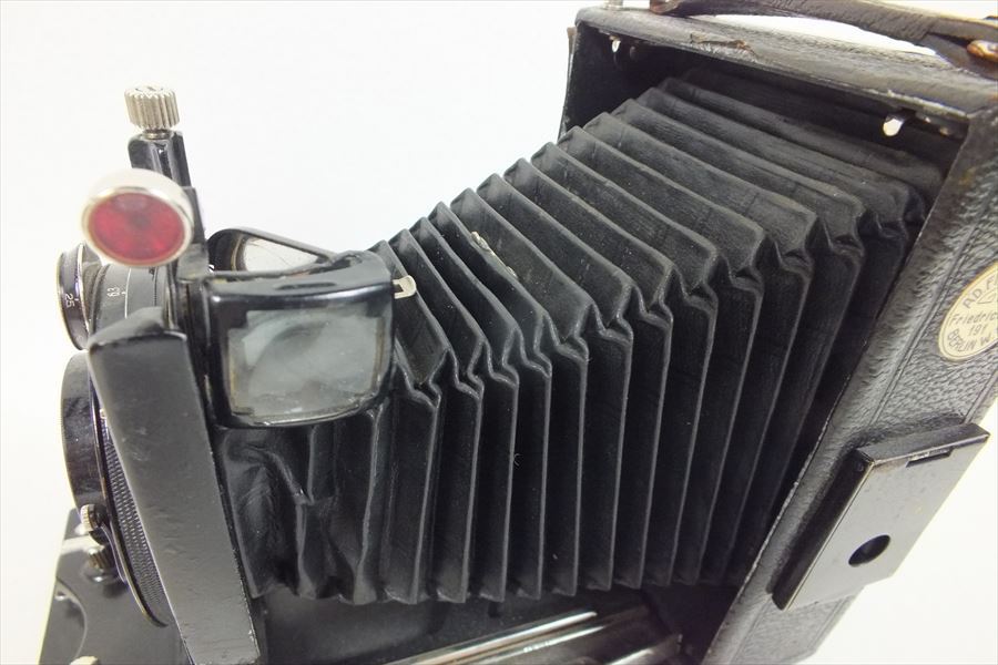 EXA 精巧な機械仕掛けカメラが手作りだと？興味本位でZEISS IKON蛇腹
