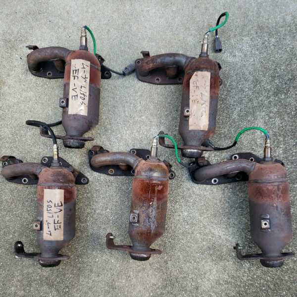 ダイハツ ムーヴ L150S エキマニ 触媒 EF-VE ジャンク 素材用 5個