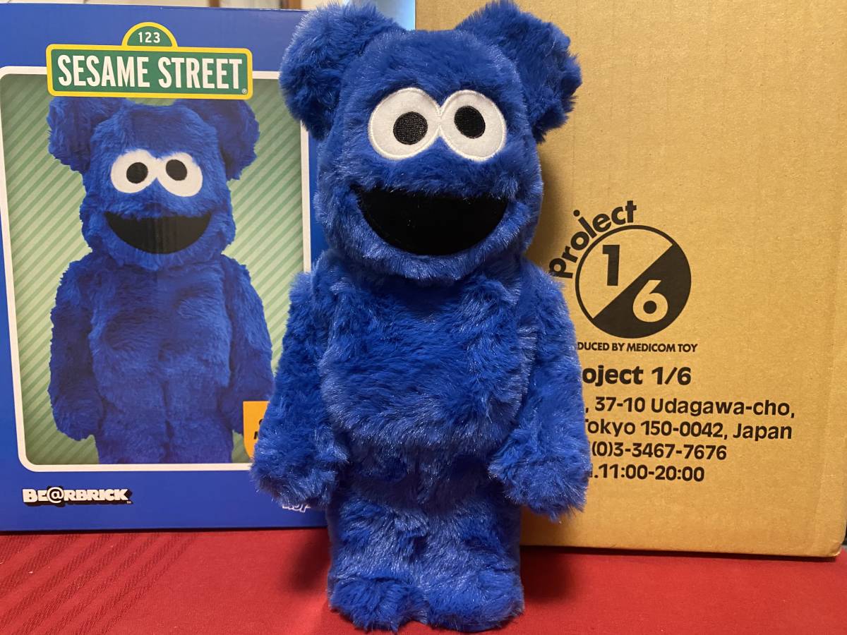 BE@RBRICK COOKIE MONSTER 400% COSTUME Ver. セサミストリート
