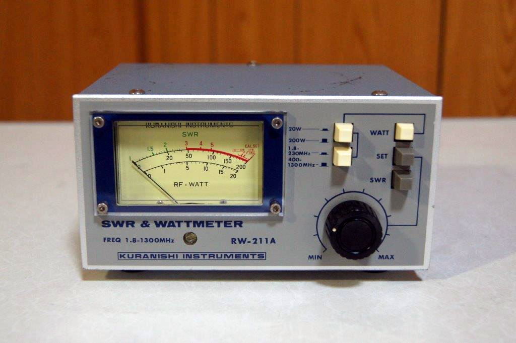 KURANISHI RW-211A SWR&WATTメーター クラニシ SWR＆WATTメーター(RW-211A) 1.8～1300MHz | CODUMAT.FR
