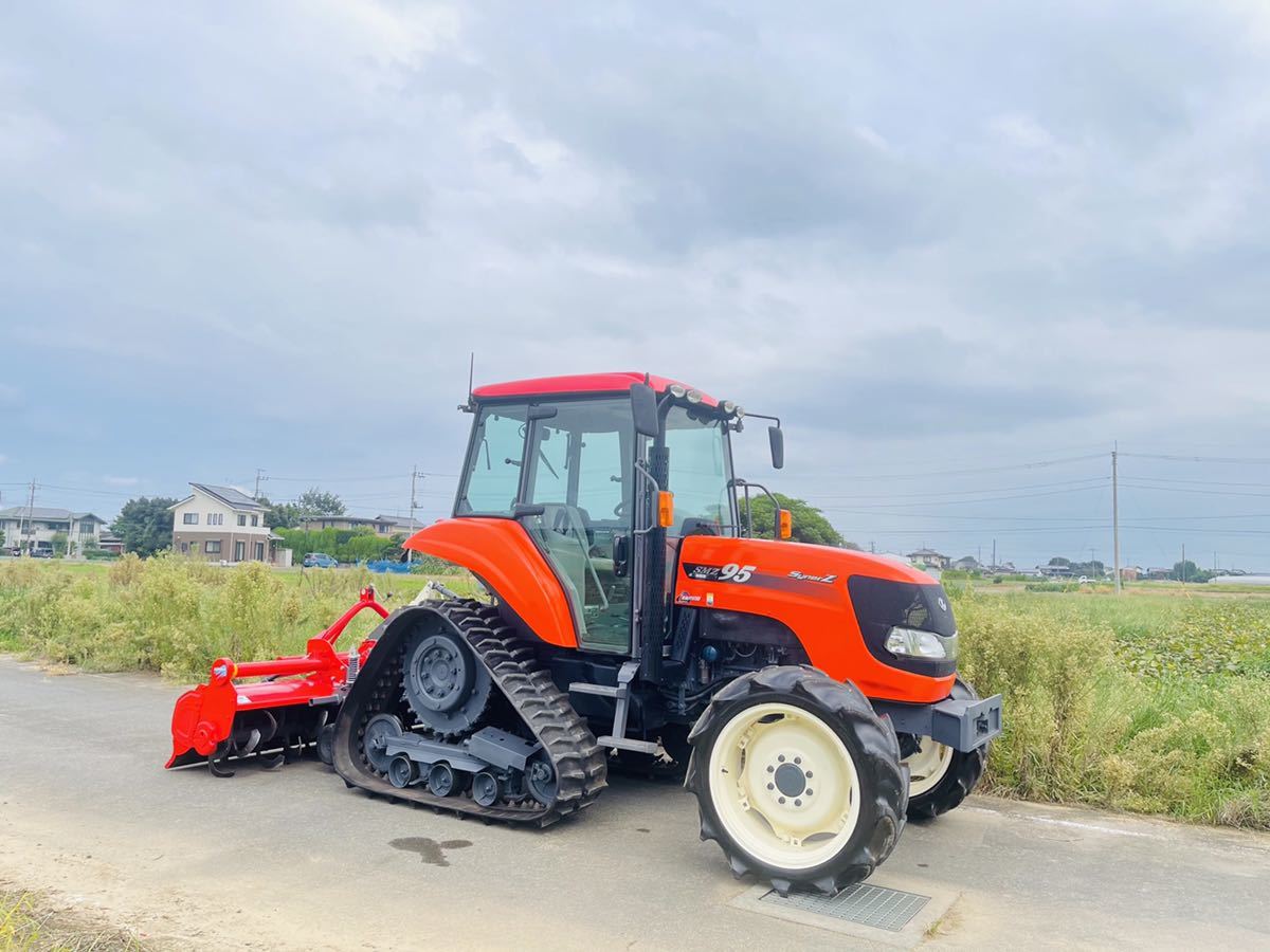 クボタトラクターSMZ95★95馬力★817時間使用★外部油圧取出口★コバシロータリー★エアコンキャビン★ラジオ★4WD★パワクロ★