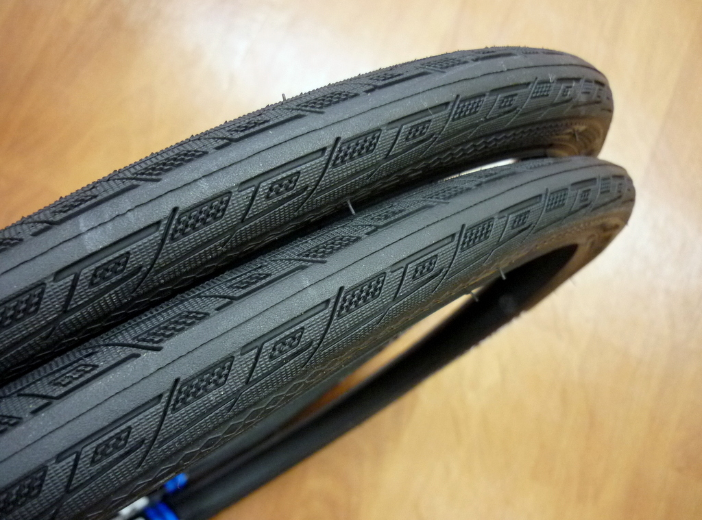 TIOGA FAST RX 20×1-1/8 (28-451サイズ) 2本セット タイオガ X