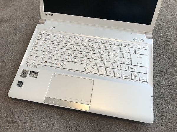 ◆dynabook R83/PW ベアーボーン ブルーレイドライブ内蔵/フルHD IPS液晶搭載 Haswell対応 重量約1.6kg◆ dynabook モバイルノート（ドライブ内蔵） トップページ - ヨドバシ.com DynaBook（外付け光学式ドライブ｜外付けドライブ