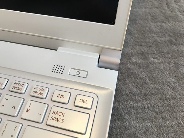 ◆dynabook R83/PW ベアーボーン ブルーレイドライブ内蔵/フルHD IPS液晶搭載 Haswell対応 重量約1.6kg◆ dynabook モバイルノート（ドライブ内蔵） トップページ - ヨドバシ.com DynaBook（外付け光学式ドライブ｜外付けドライブ