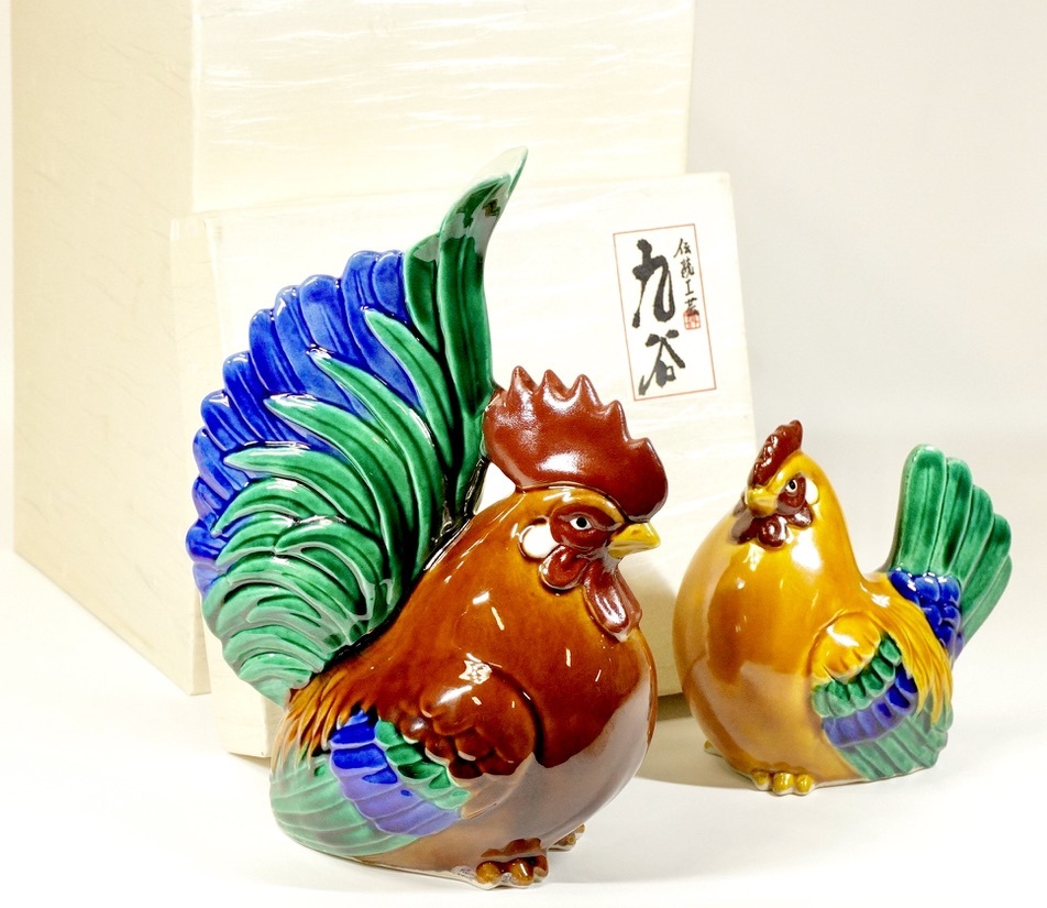売り切り! 九谷焼 八幡窯 糠川清章作 親子鶏 酉 青手九谷 共箱 未使用