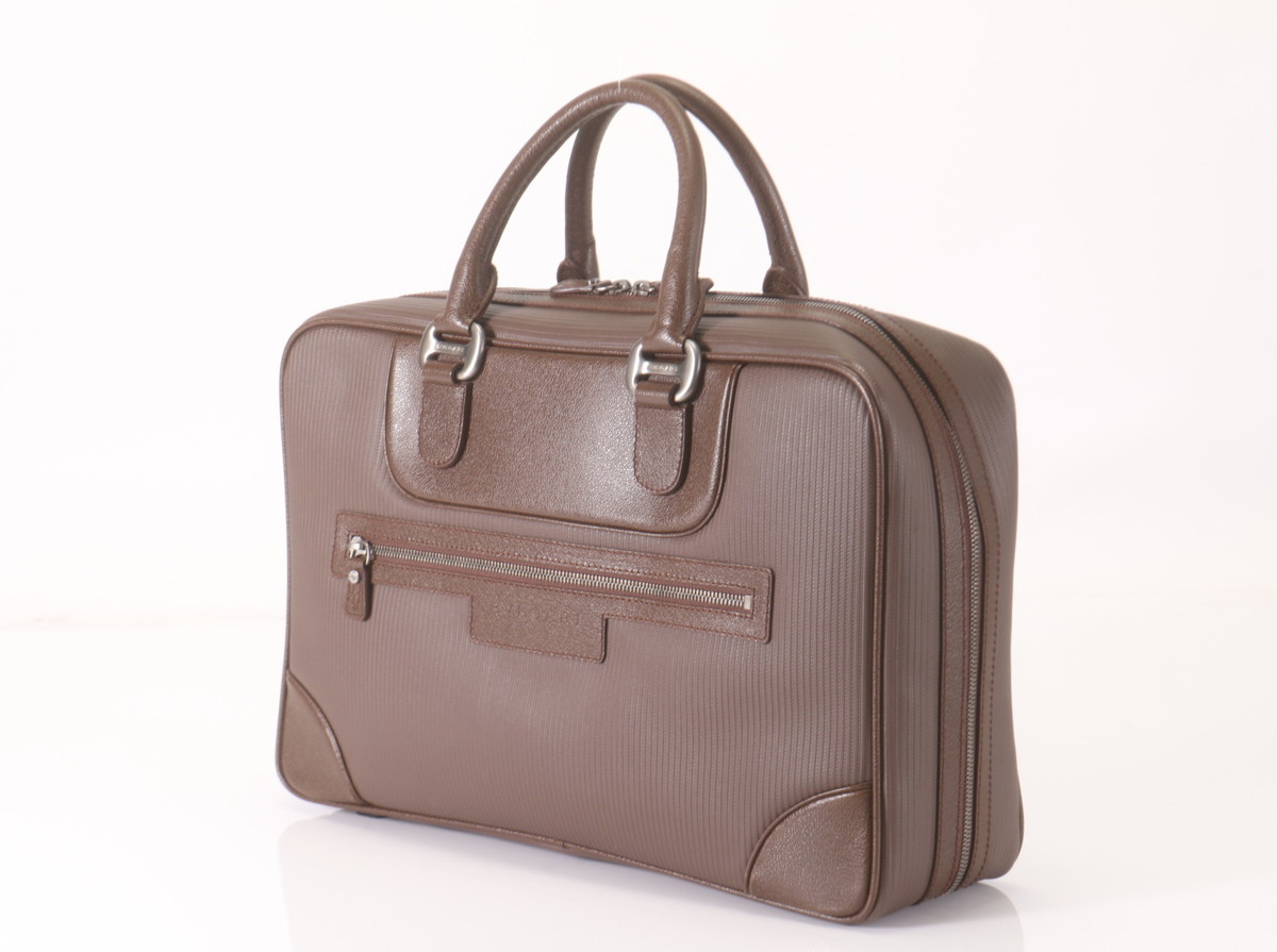 □1円□極美品□定価252，800円□ブルガリ□メンズ□ビジネス□バッグ 