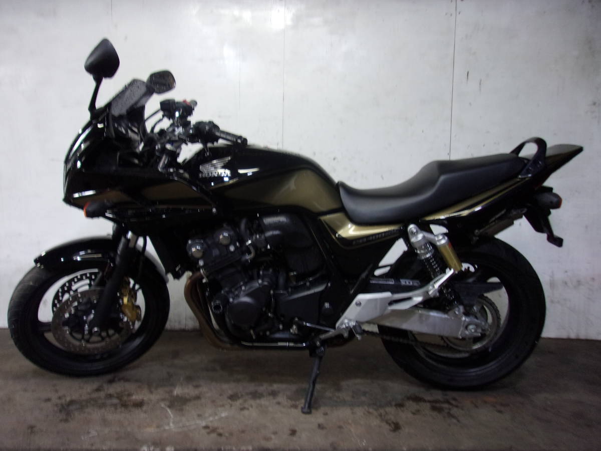 ホンダ　HONDA　CB400 Super Four　スーパーフォア　NC42　書類有り　場内走行確認済み　売り切り　未整備　現状車　純正マフラー付き