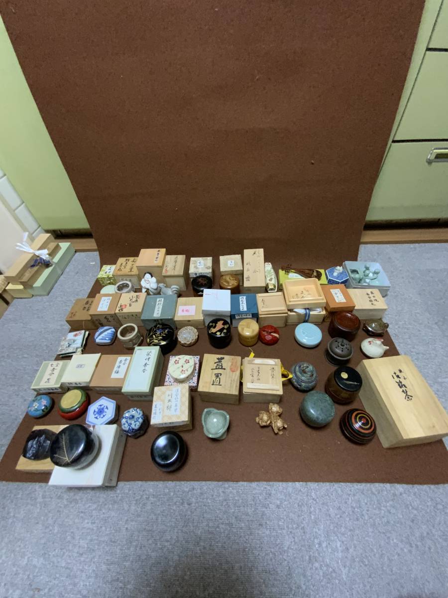 香合　蓋置　茶道具まとめ売り 香合・棗・蓋置 茶道具 まとめて 棗に汚れありますが洗えば取れると