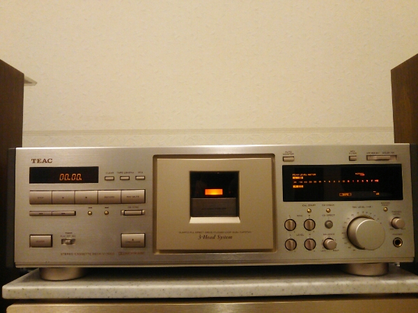 TEAC V7000 3ヘッドカセットデッキ完動品 JTEAC V-7000 カセットデッキ