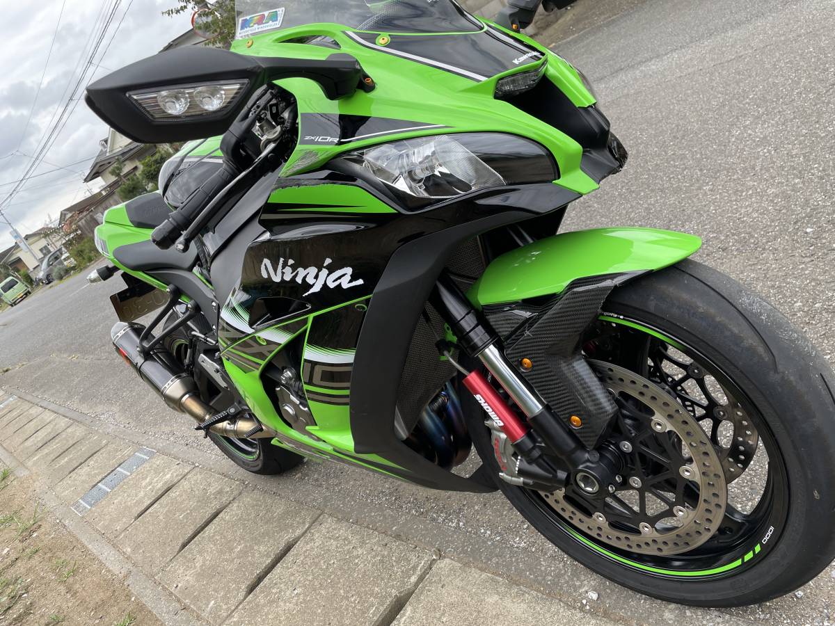 Kawasaki カワサキ ZX-10R 2017 6000キロ カスタム多数 ECU 書き替え