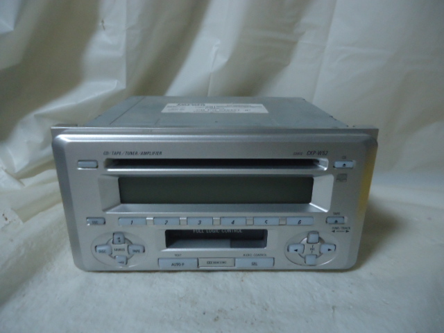 ☆トヨタ・純正☆人気の CD・カセットデッキ CKP-W52☆希少(トヨタ用