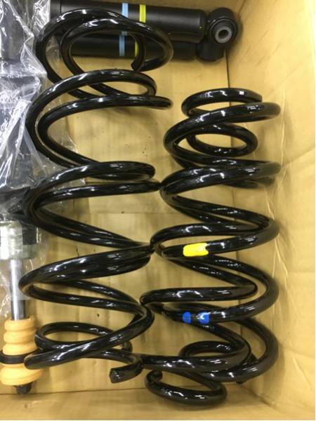 新車外し 30 アルファード ヴェルファイア 純正 サスペンション 納車