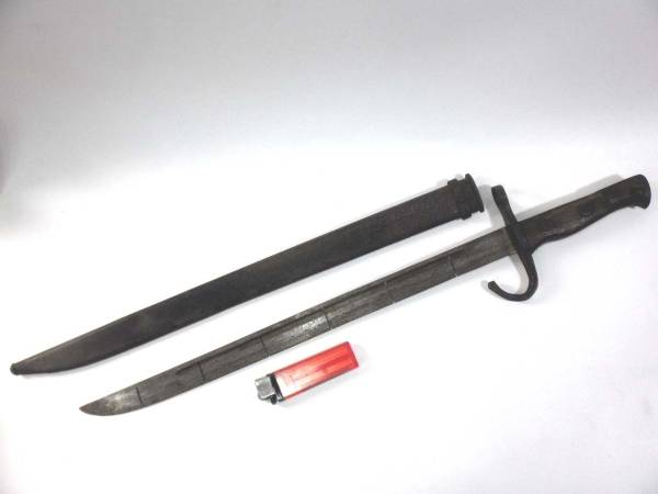 刃は付いておりません　大日本帝国軍　三十年式銃剣　鞘付き 大日本帝国陸軍【三十年式銃剣】鉄鞘/合法改/軍刀/歩兵銃 xvpbvx