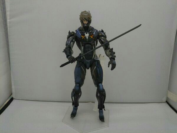 スクウェア・エニックス PLAYARTS改 雷電 METAL GEAR RISING-REVENGEANCE- [箱無し]