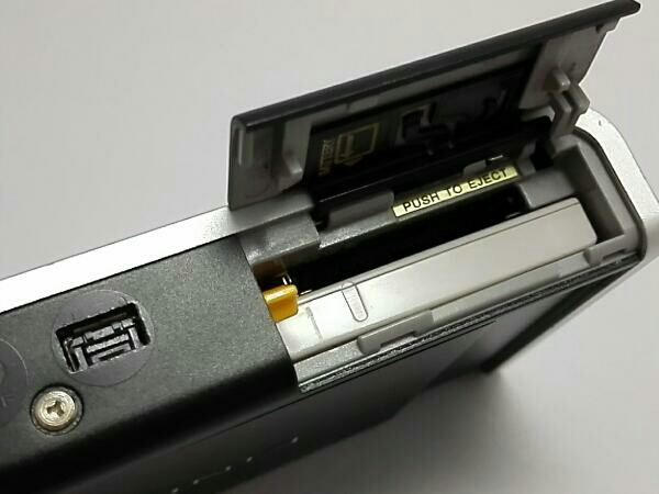 富士フイルム Z1 B FinePix Z1 (ブラック) デジカメ_4