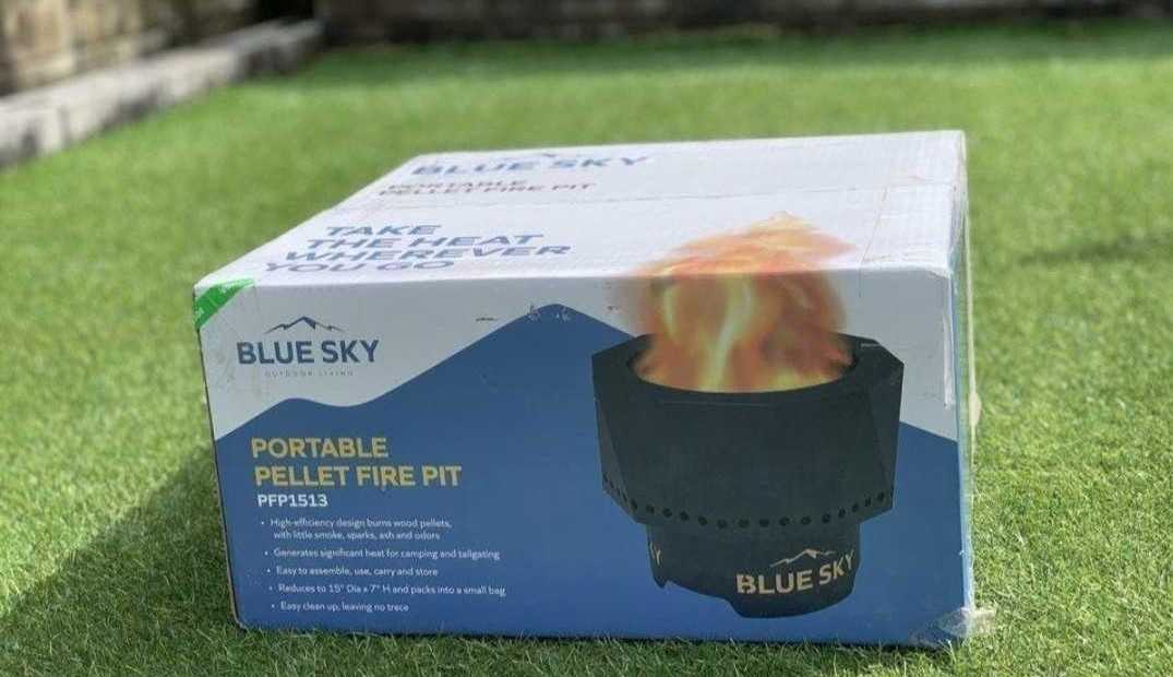 BLUE SKY 二次燃焼焚き火台 オールブラックの二次燃焼焚き火台！Blue