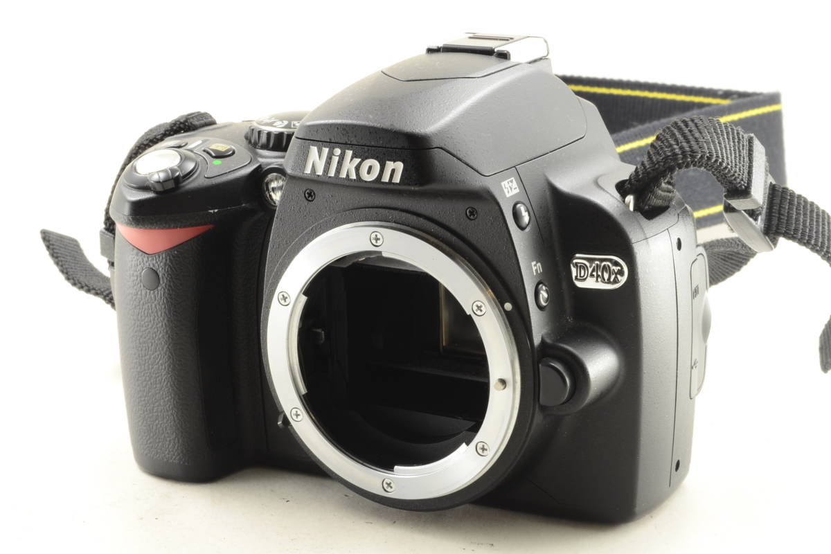 お買い得，低価 【実用品・訳アリ】Nikon ニコン D40X ボディ / SHOT 