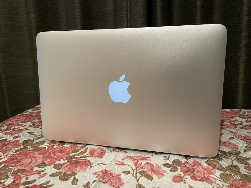 美品 Mac Book Air2013 マックブックエア ノートパソコン PC Air