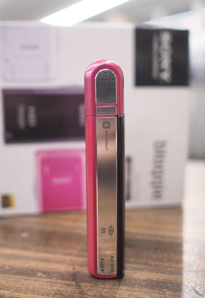 SONY モバイルHDスナップカメラ ソニー bloggie MHS-FS3 Bloggie ブロギー 3D モバイルHD スナップカメラ PM5K 美品ソニー 8GBの通販 by Angels “Bloggie”でできること
