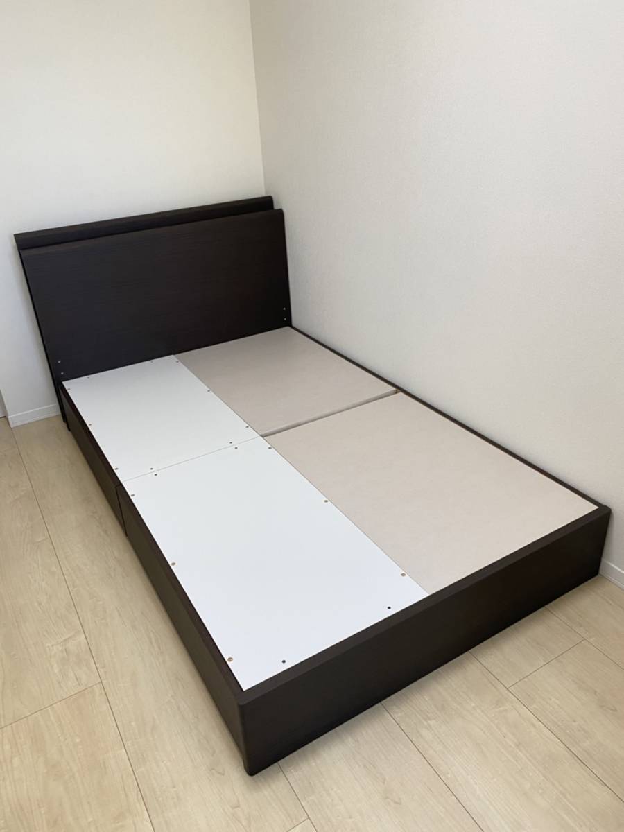 ニトリベッド収納付き！引き取り限定！ 重い