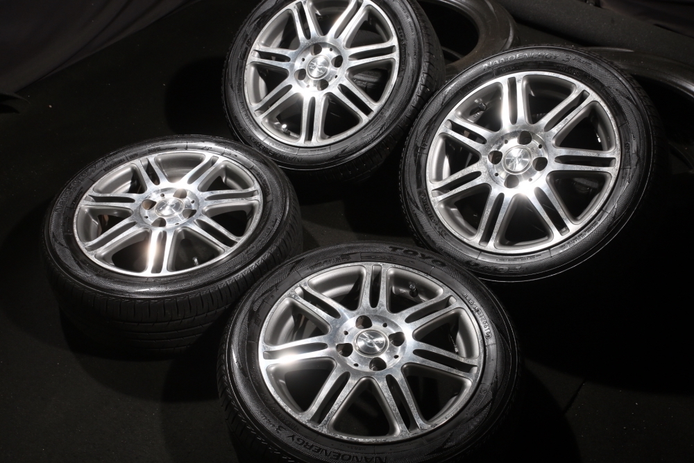 ★バリ山 185/55R15 国産トーヨータイヤ 2018年製 bBパッソセッテフィットアリアノートマーチデミオベリーサコルトプラスデックス等