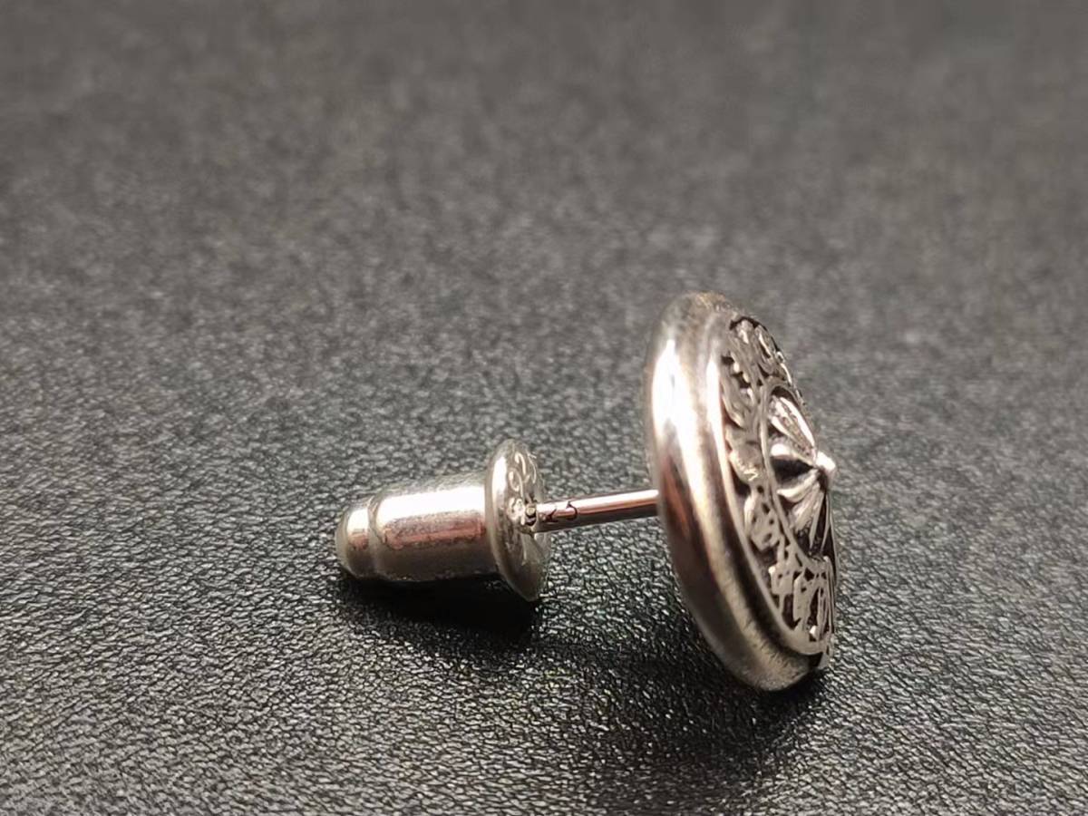 大人気 1円から クロムハーツ シルバー クロスボールスタッド ピアス 