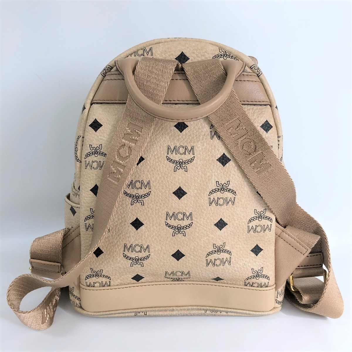エム・シー・エム MCM リュック スタッズ ベージュ系 リュック