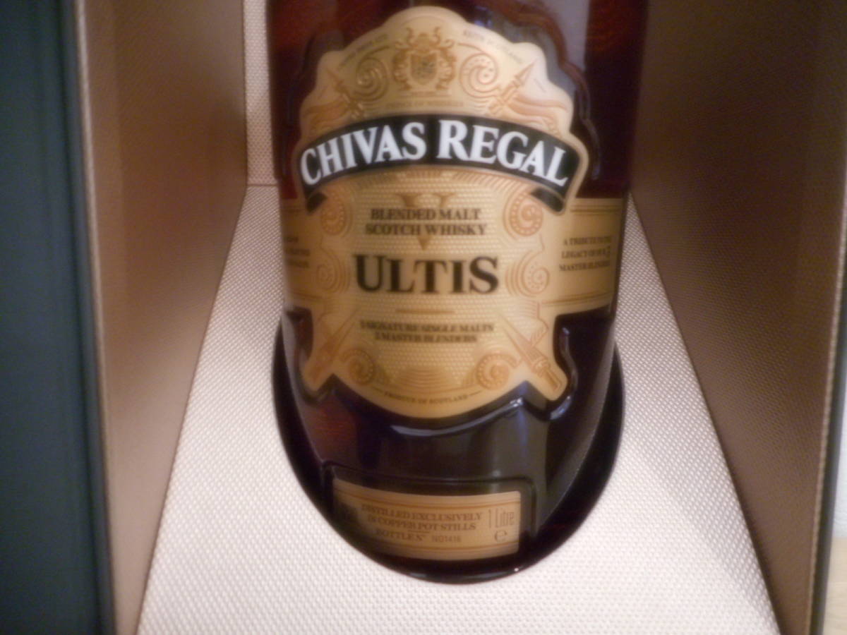 古酒 CHIVAS REGAL ULTIS シーバスリーガル アルティス 1000ml 箱付き